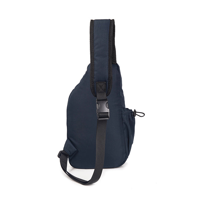 Zyler Chest Bag In Navy