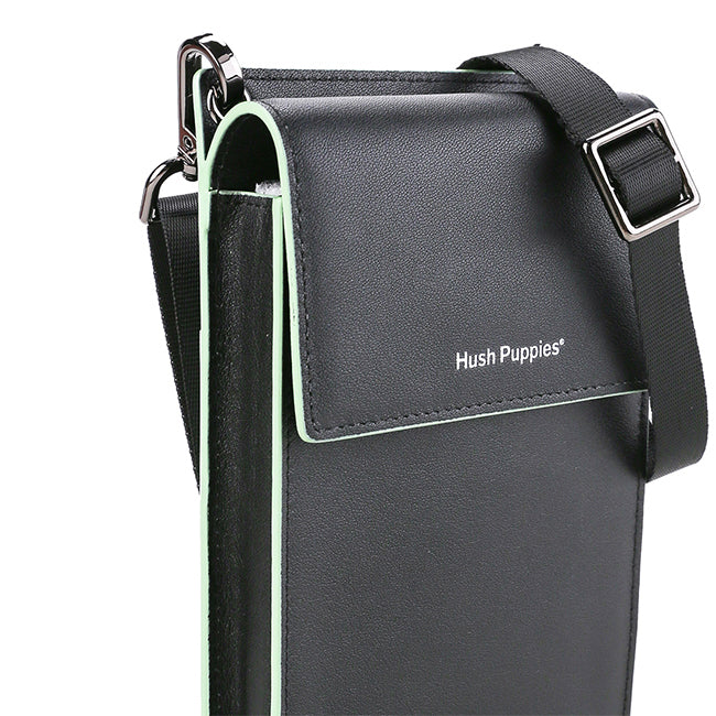 Hush Puppies Aksesoris Pria Nicola Phone Pouch In Black