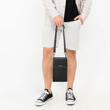 Hush Puppies Aksesoris Pria Nicola Phone Pouch In Black