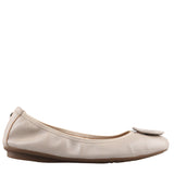 Hush Puppies Sepatu Flats Wanita Samantha In Beige