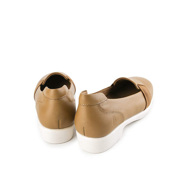 Hush Puppies Sepatu Wanita Slip On Heaven Ray In Camel