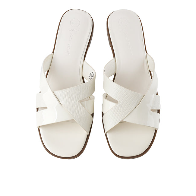 Hush Puppies Sandal Wanita Slide Kitty In Off White