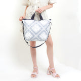 Deluxe Easy Carry Tote In Bandanna Breeze