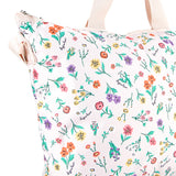 Deluxe Easy Carry Tote In Tossed Wildflowers