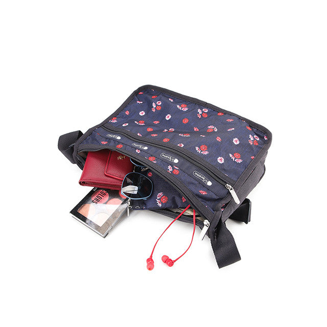 Deluxe Everyday Bag In Denim Daisy