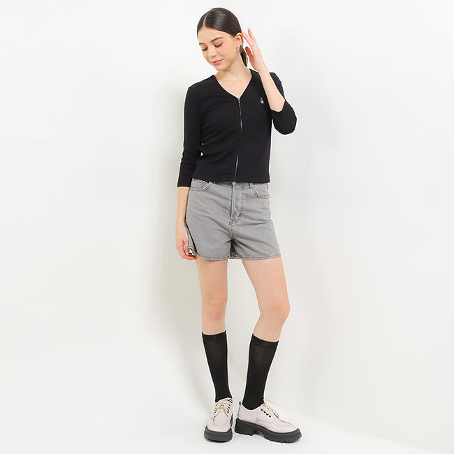 Elthea In Black
