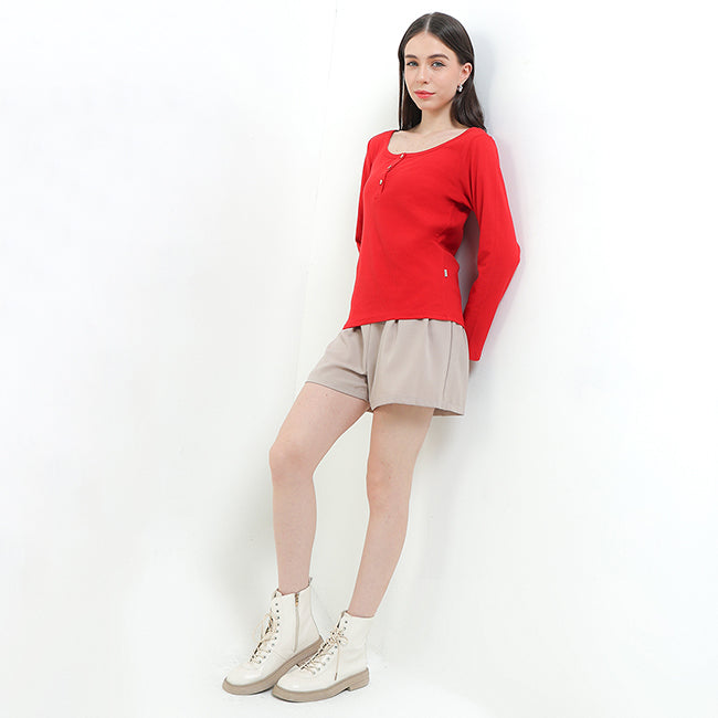 Roula In Red