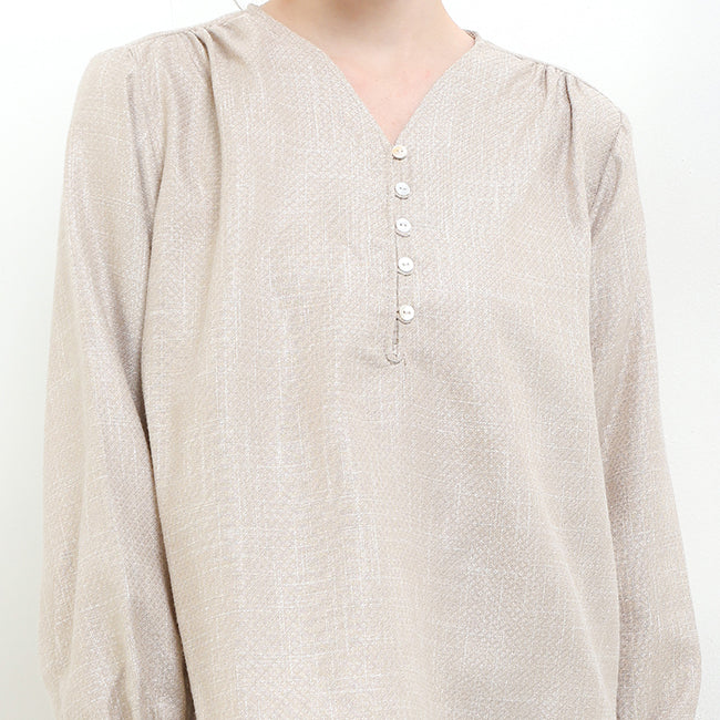 Liania In Khaki