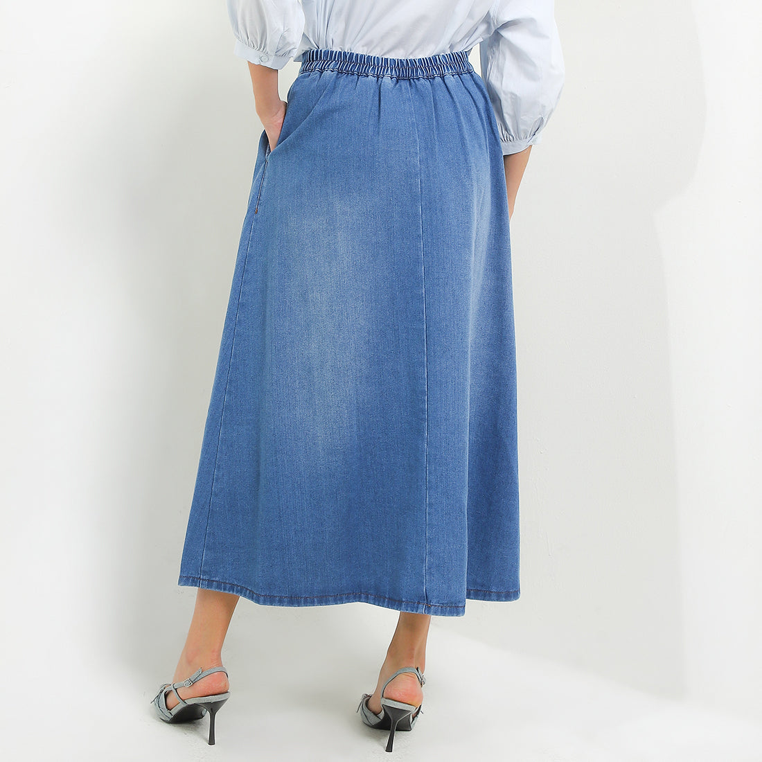 Emalika In Medium Blue