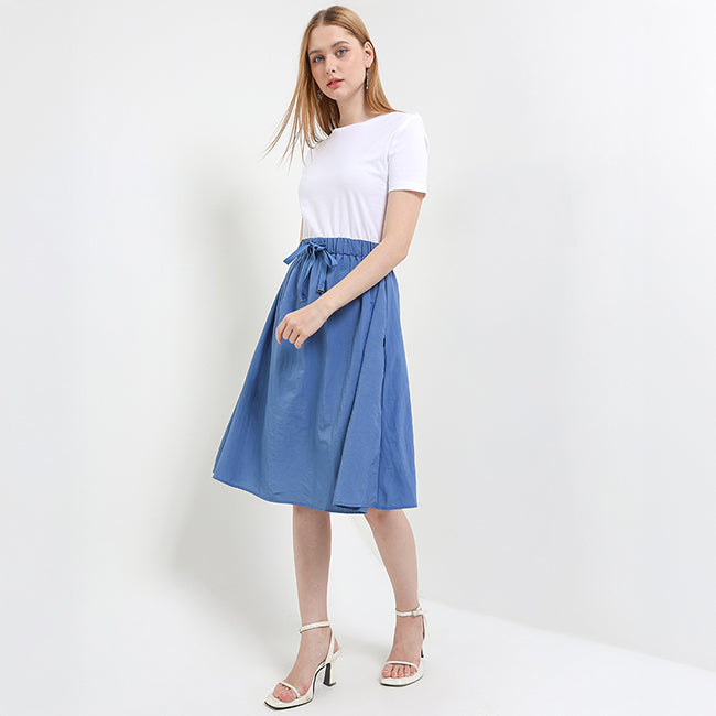 Rainy In Blue