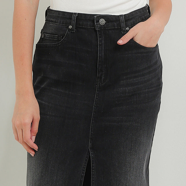 Louby In Black