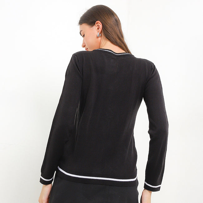 Lyonic In Black