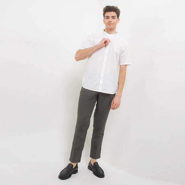 Kk Adnar In White