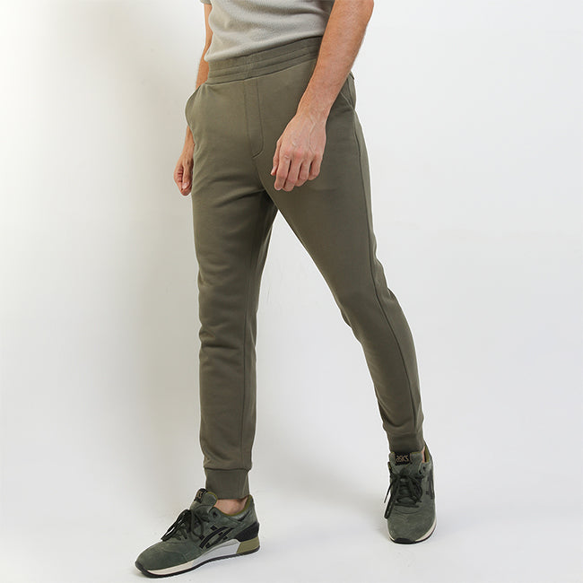Rum 3 In Olive