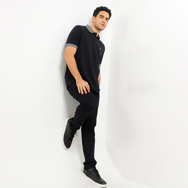 Mailer In Black
