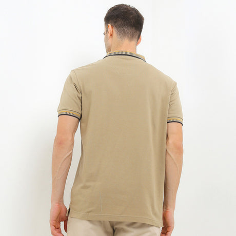 Mael In Khaki