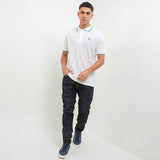 Larus In White