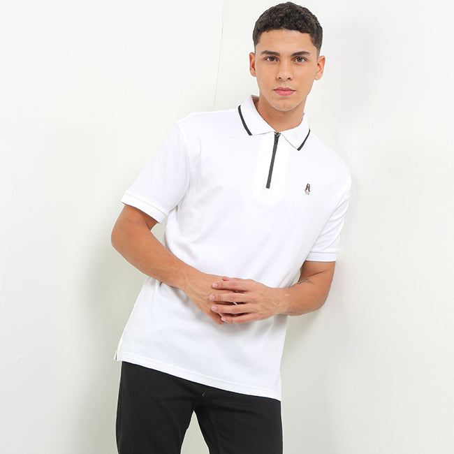 Dromino In White