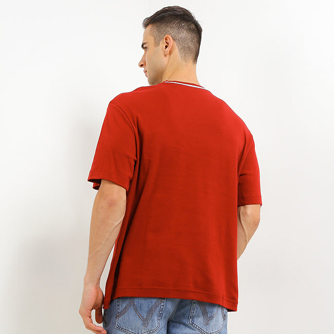Kamari In Red