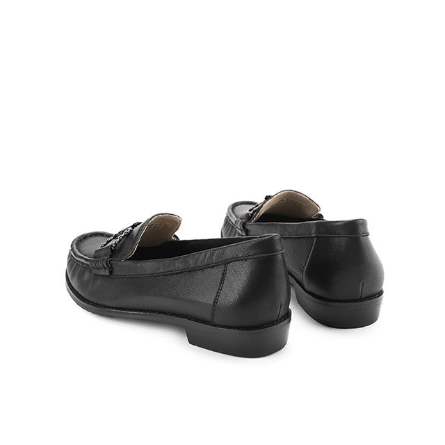 Glora Kate In Black
