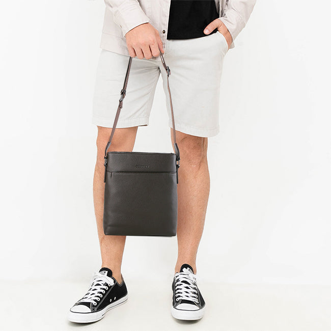 Obermain Tas Pria Jason 4 Sling Bag In Dark Brown