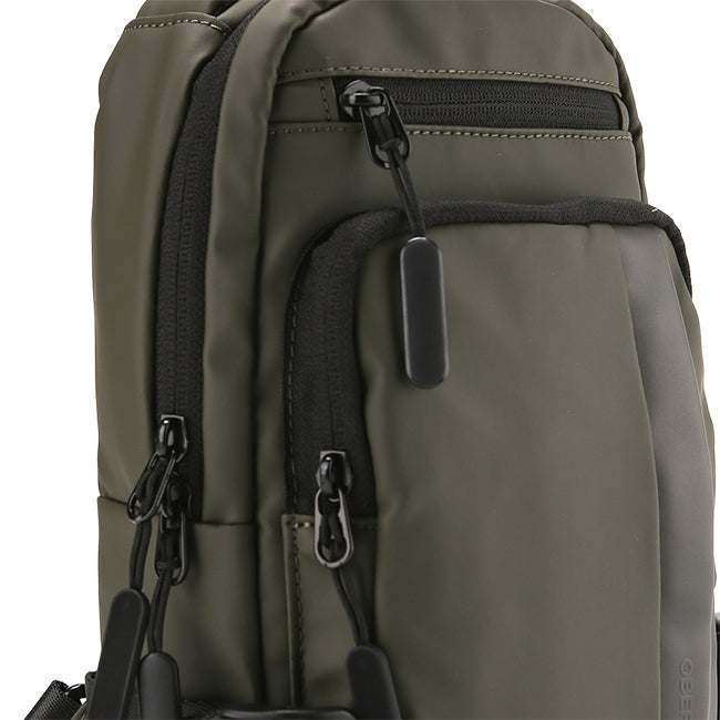 Obermain Tas Pria James 3 Chest Bag In Green