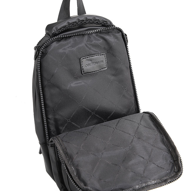 Tyce 4 Chest Bag In Black