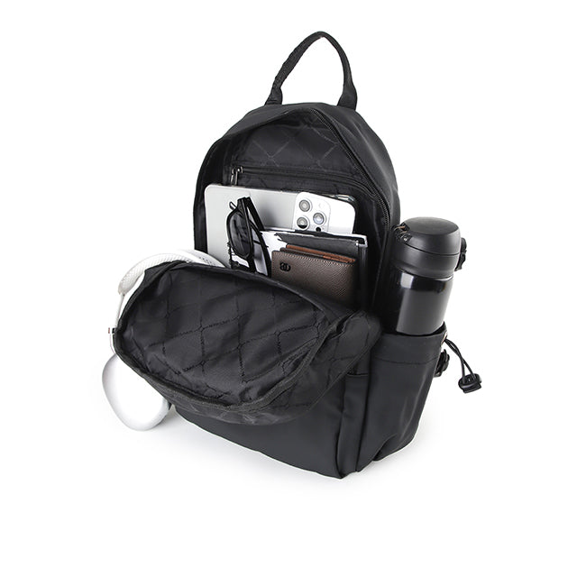 Obermain Men Kayden 1 Chest Bag In Black
