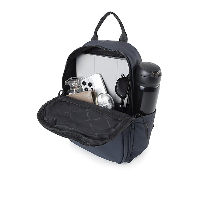 Obermain Men Kayden 3 Chest Bag In Navy