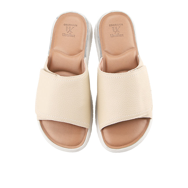 Mika Kinsley In Beige