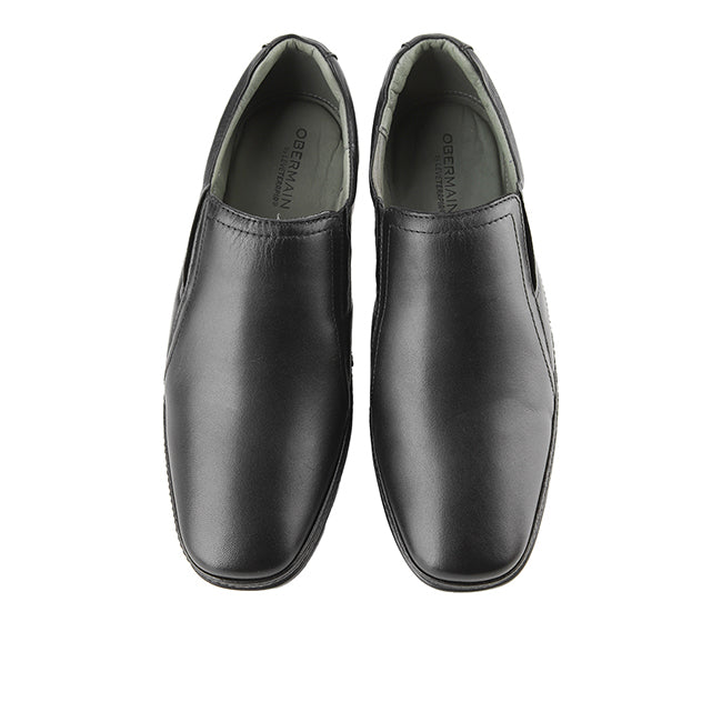 Alano Santos In Black