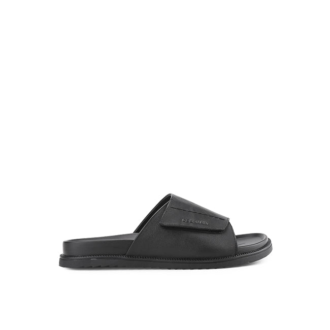 Elgan Ramon In Black
