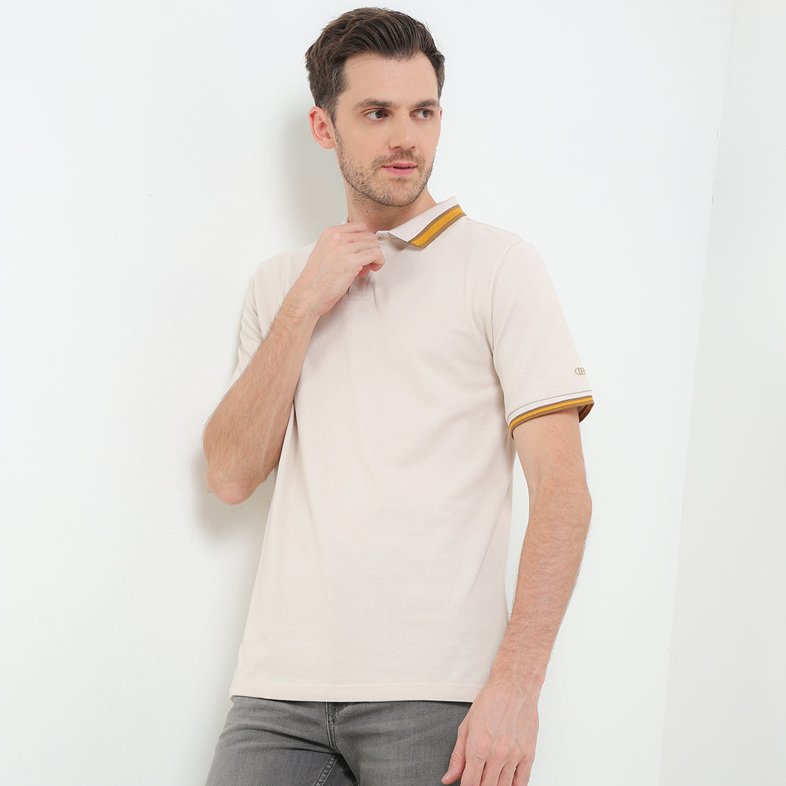 Obermain Men Tops Fiesta In Off White