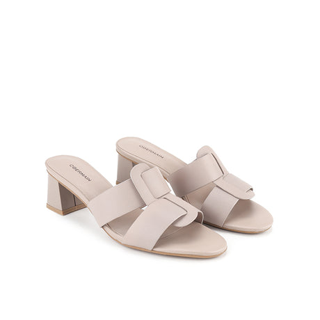 Poppy Belle In Taupe