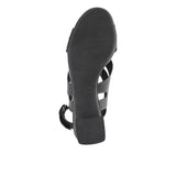 Poppy Clarine In Black