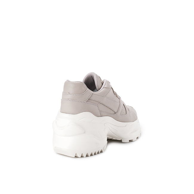 Playboy Sepatu Sneaker Wanita Lashira In Cream