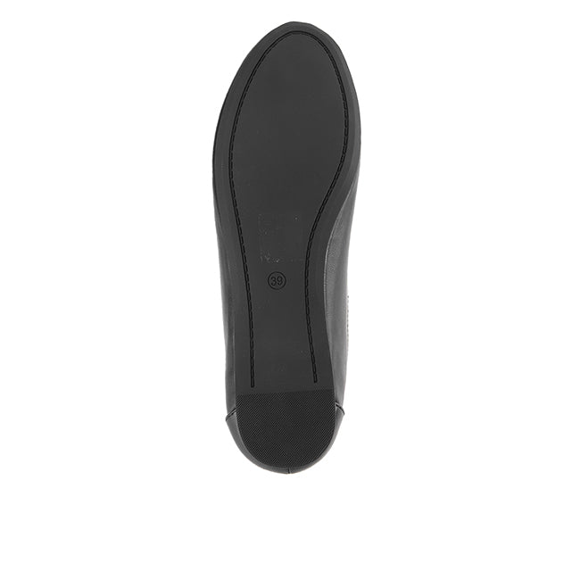 Playboy Sepatu Wanita Flats Emira In Black