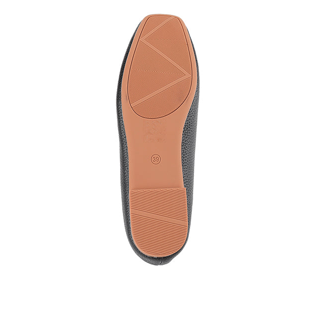 Playboy Sepatu Wanita Flats Vilnia In Black