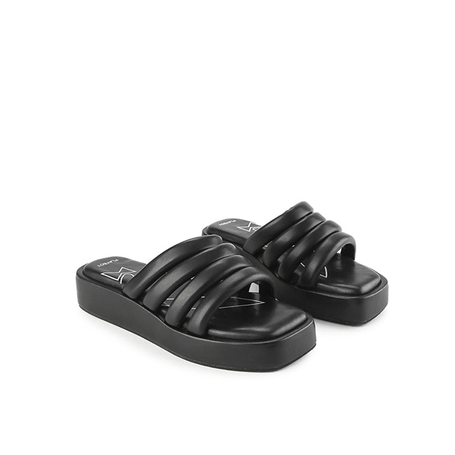 Playboy Sandal Wanita Others Snow In Black