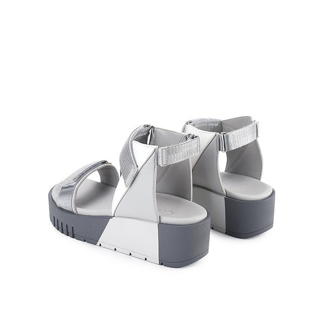 Athea In Grey/White