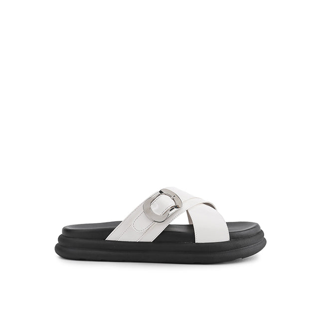 Playboy Sandal Wanita Straps Maudy In White