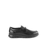 Shefield In Black