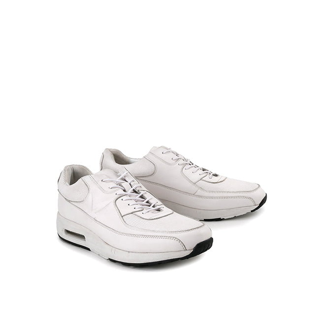 Playboy Sepatu Pria Actives Jordan In White