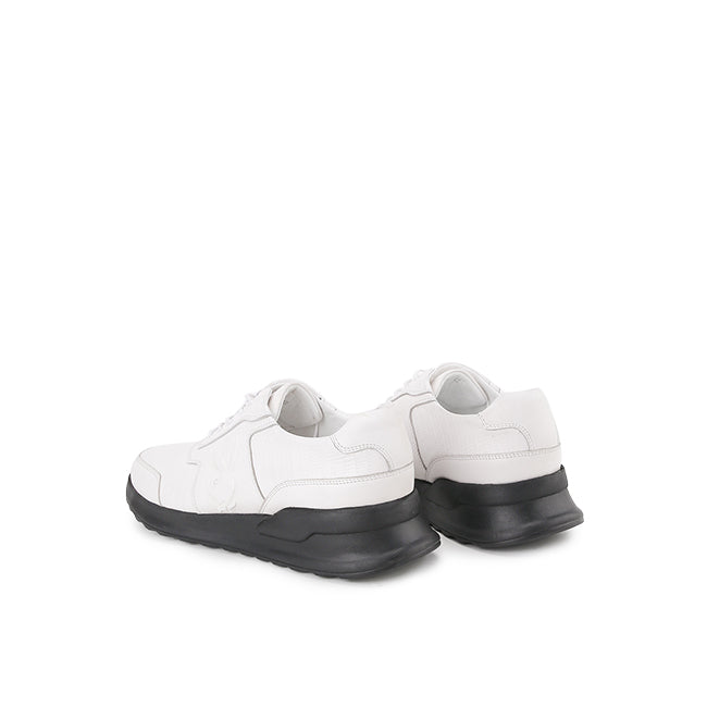 Playboy Sepatu Pria Actives Cappone In White