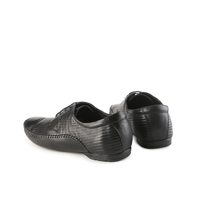 Playboy Sepatu Pria Slip On Leccox Laces In Black