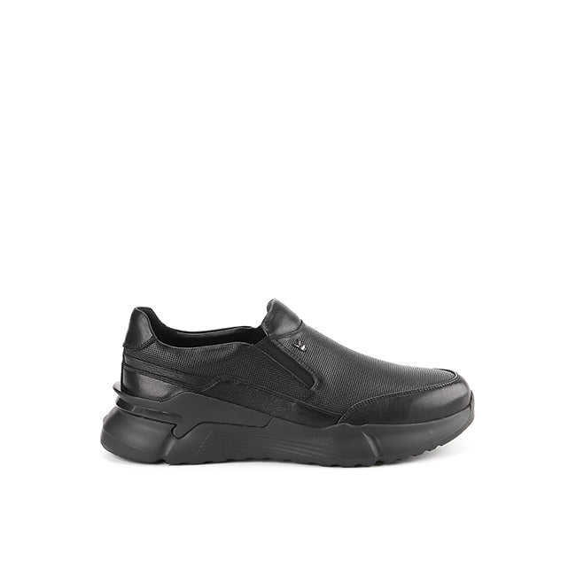 Playboy Sepatu Pria Wagler Slip On In Black