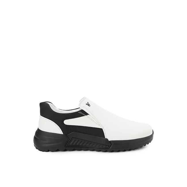 Walver Laces Up In White/Black
