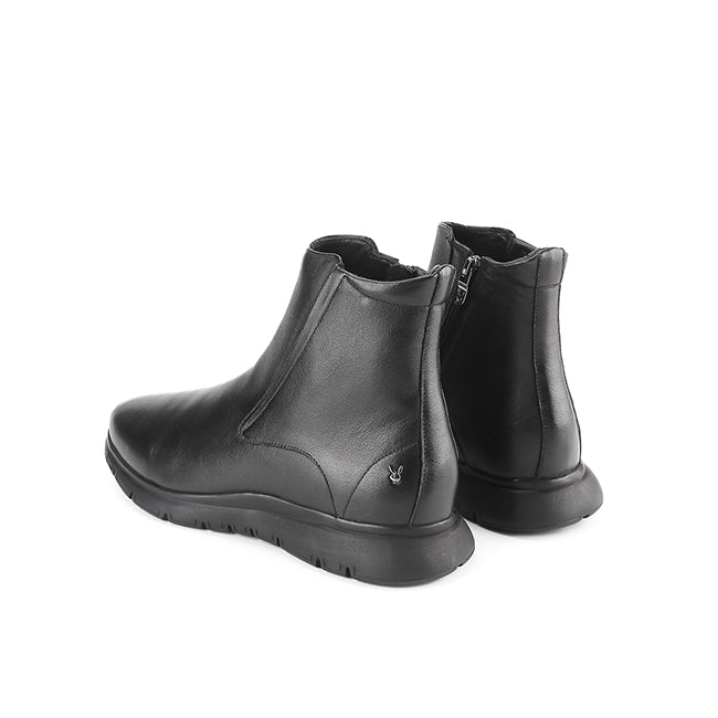 Werdden Boots In Black