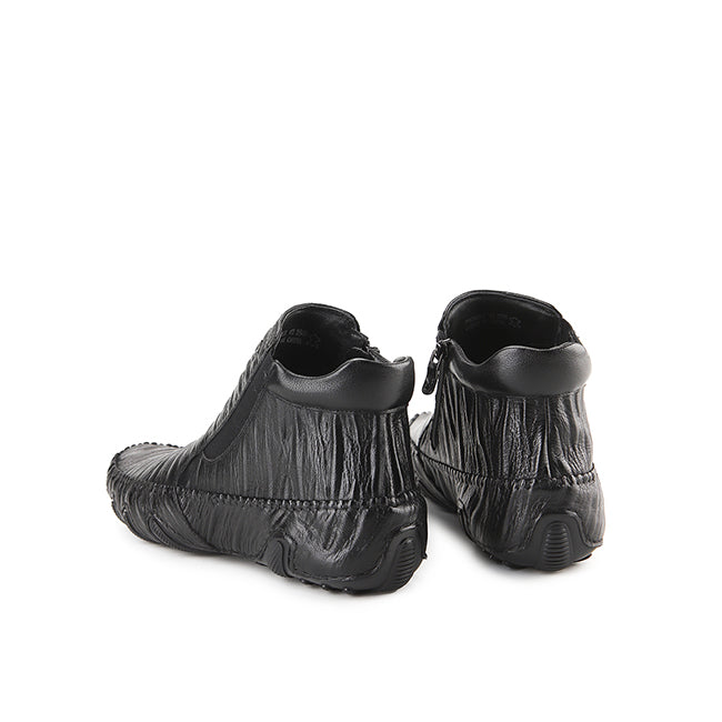 Playboy Pria Boots Emilio In Black