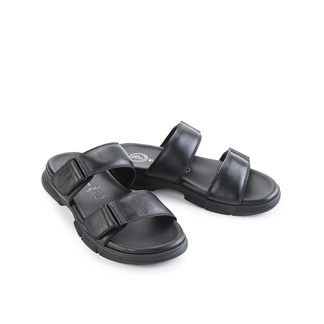 Playboy Sandal Pria Norwich Strap In Black 42